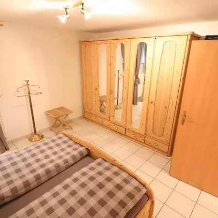 Apartment Nordheimstrasse-150-wohnung-3 *
